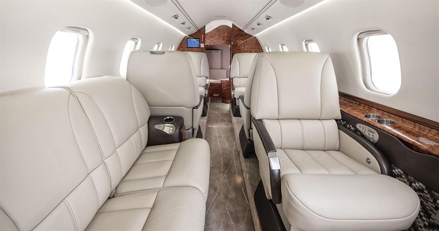 Lear 60