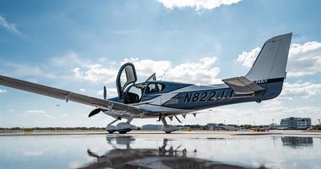 Cirrus SR 22