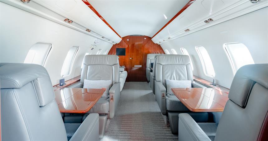 Challenger 605