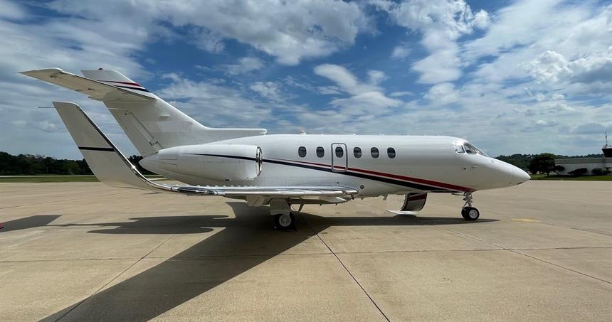 Hawker 900XP