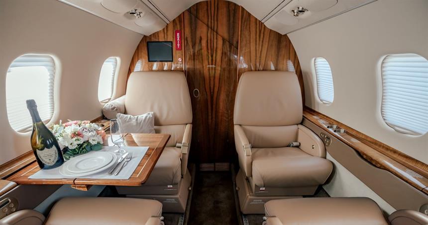 Learjet 60