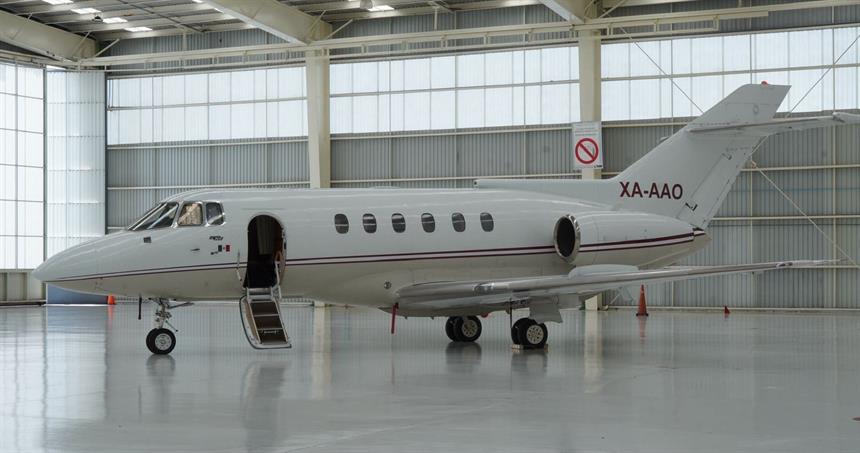 Hawker 800A