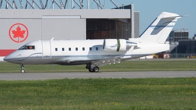 Challenger 604