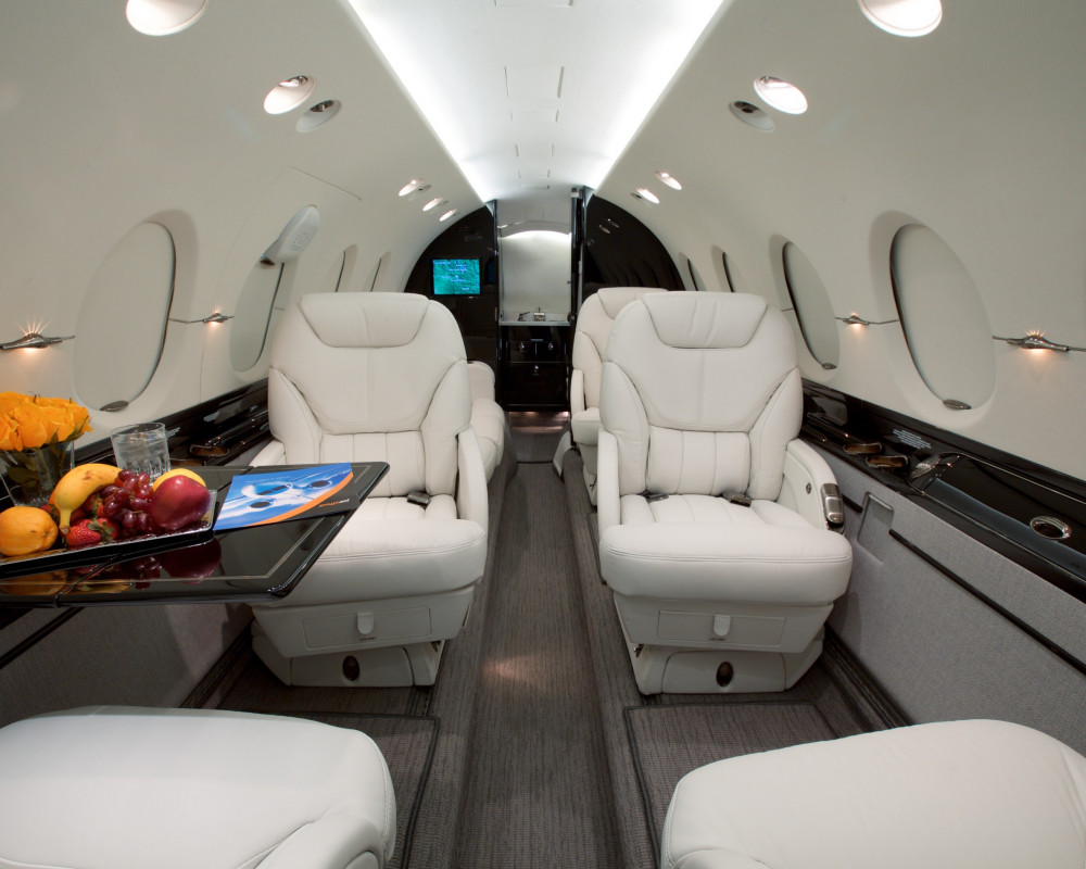 Hawker 800XP