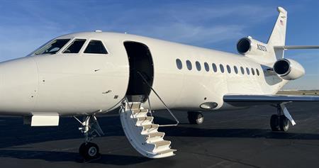 Falcon 900B