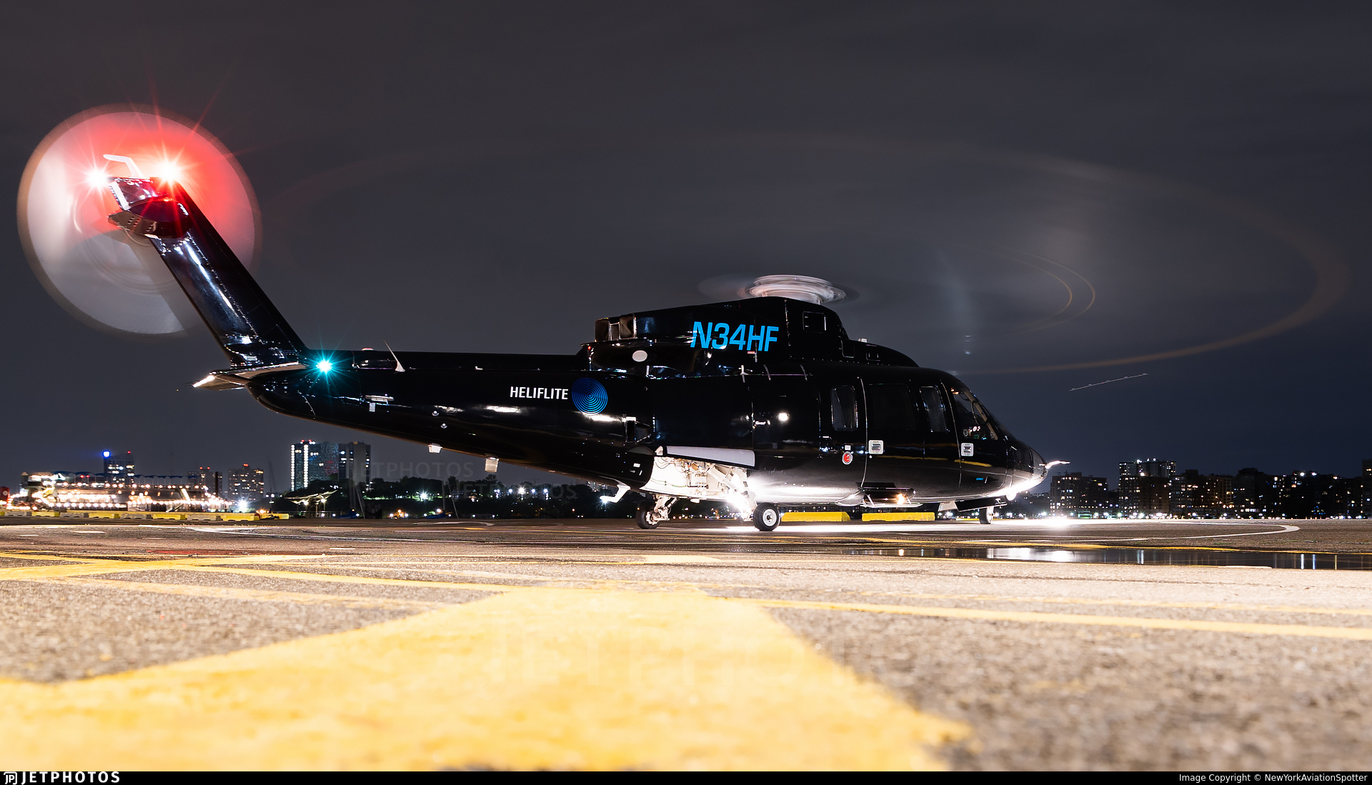 Sikorsky S-76C