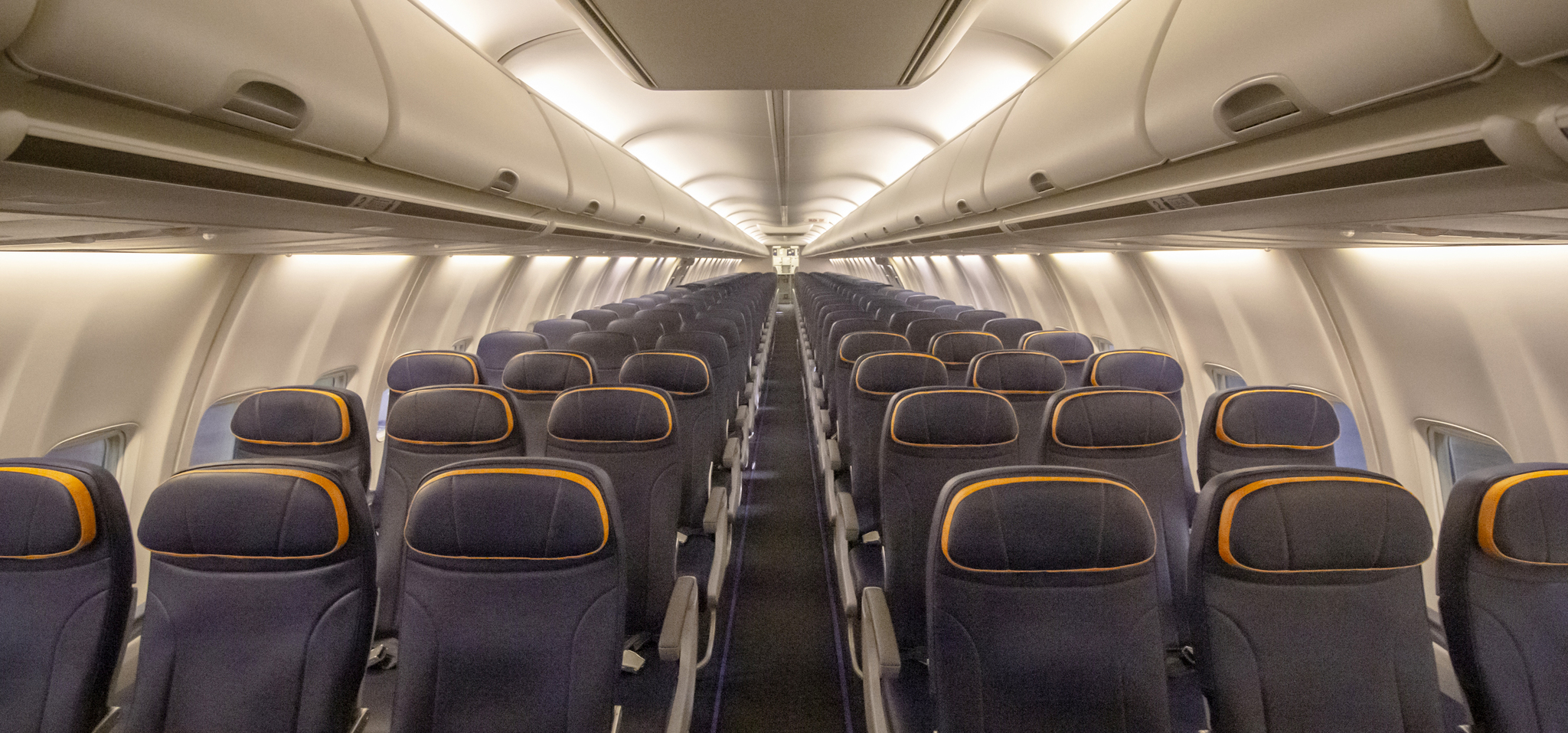 BOEING 737-800NG