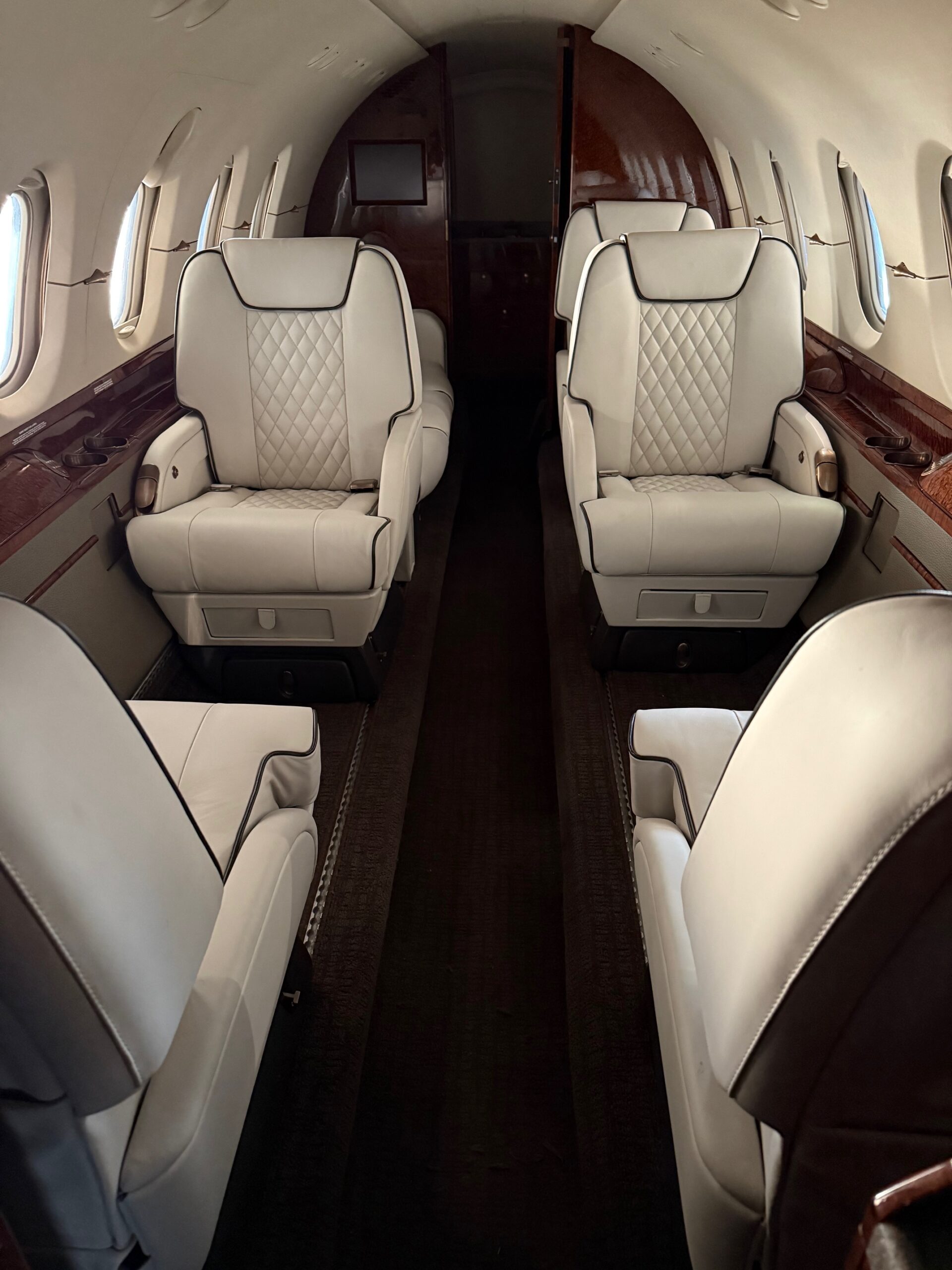 Hawker 800XP