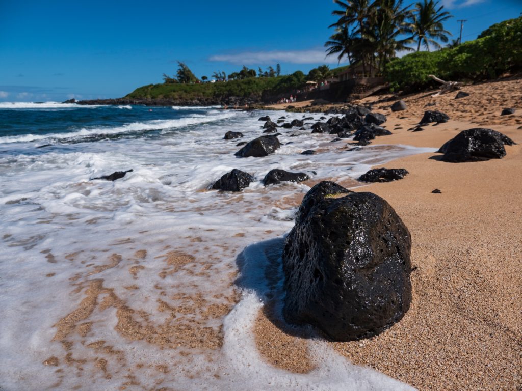 Fly private to Maui in Hawaii